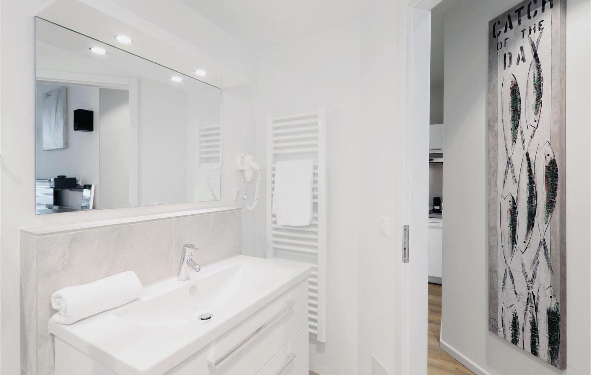 Amazing Apartment In Luebeck Travemuende With Wifi Exterior foto